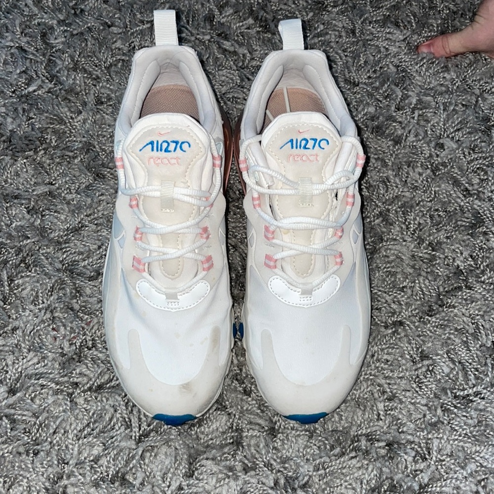 nike react tennis shoes